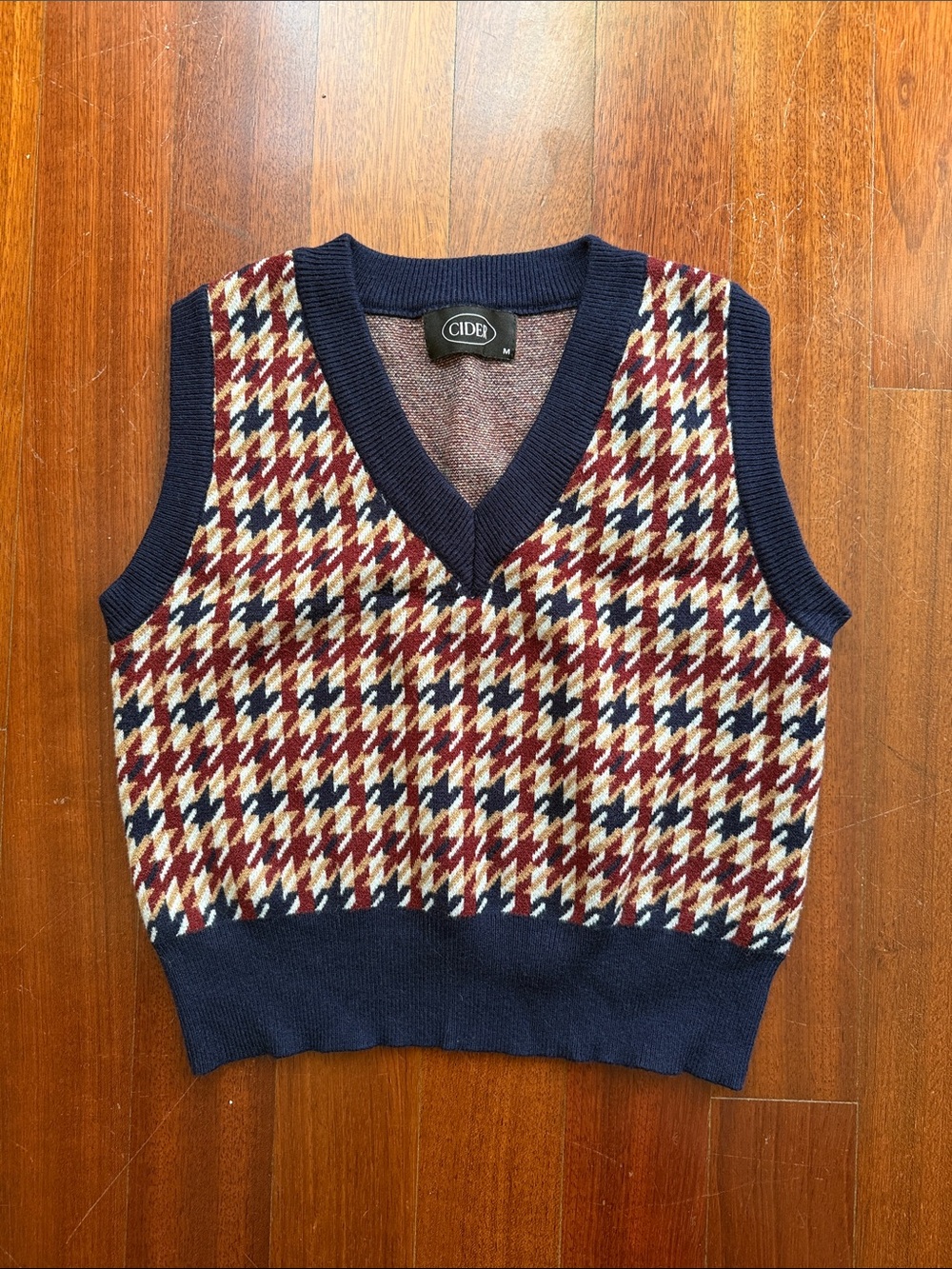 Houndstooth Sweater Vest